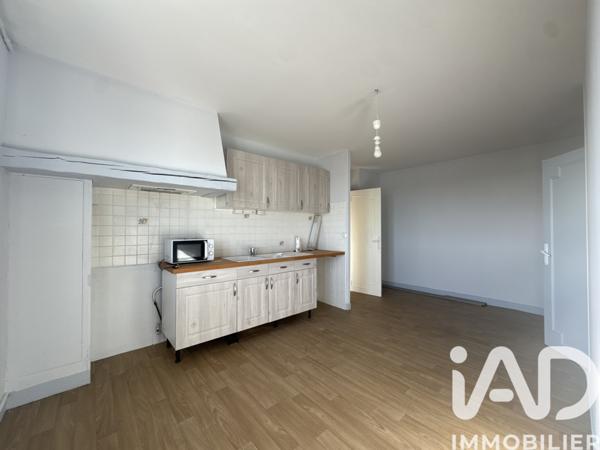 Location appartement 5 pièces 84 m² Saint-Branchs