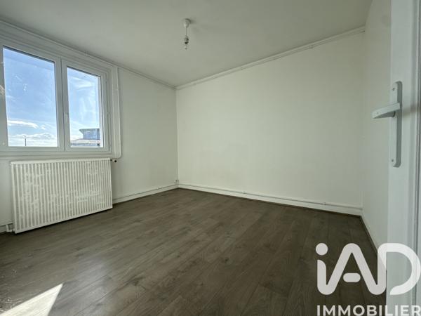 Location appartement 5 pièces 84 m² Saint-Branchs