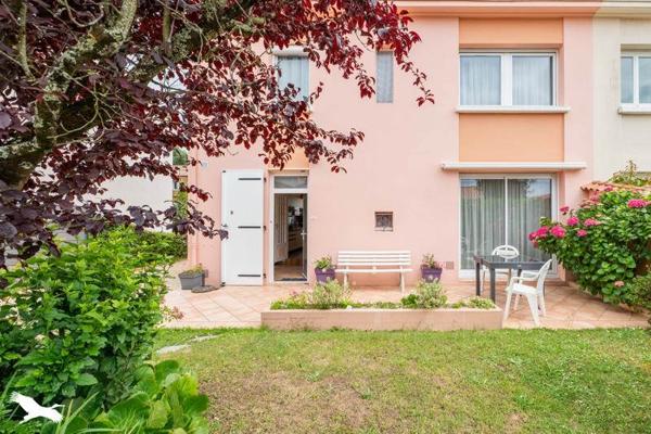 Maison à vendre 334 336 € Rezé 4 p 90 m² DPE E