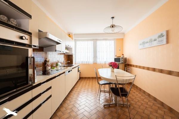 Maison à vendre 334 336 € Rezé 4 p 90 m² DPE E