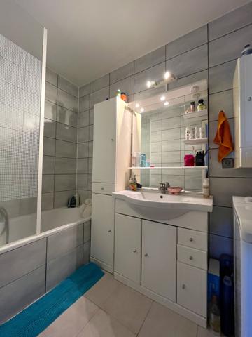 Cagnes-sur-Mer (06800) Appartement T2 dans copropriété avec jardins et piscine