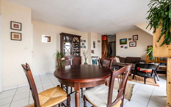 Appartement à vendre    2 pièces • 45,93 m2 Émerainville