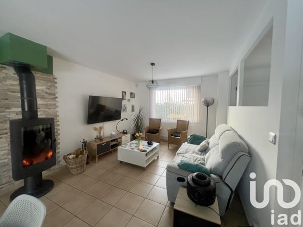 Pavillon 6 pièces de 117 m² à Vendin-le-Vieil (62880)