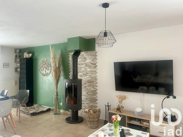 Pavillon 6 pièces de 117 m² à Vendin-le-Vieil (62880)