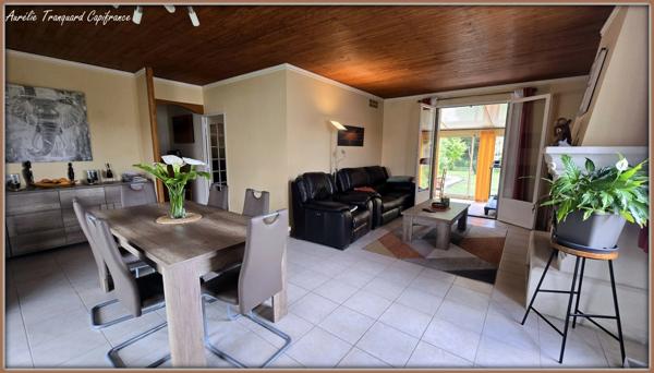Maison AVEC CLIMATISATION à vendre 5 pièces VARAIZE (17)PLAIN PIED SUR 2383M² DE TERRAIN ENTIEREMENT CLOS