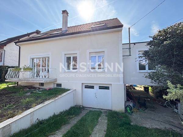 Nestenn Igny Maison familiale de 169 m2 dans le secteur très recherché de Gommonvilliers A deux pas des commerces Place de la Ferme - Proche école Jules Ferry et collège Emile Zola- Proche axes routiers A6/N118/A10/A86 et Plateau de Saclay/Vélizy
