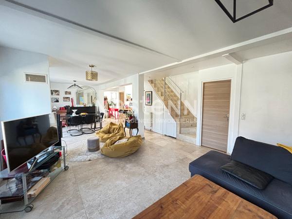 Nestenn Igny Maison familiale de 169 m2 dans le secteur très recherché de Gommonvilliers A deux pas des commerces Place de la Ferme - Proche école Jules Ferry et collège Emile Zola- Proche axes routiers A6/N118/A10/A86 et Plateau de Saclay/Vélizy