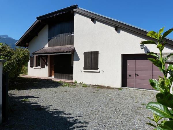 Maison 4 pièces - 105 m² Exclusivité efficity