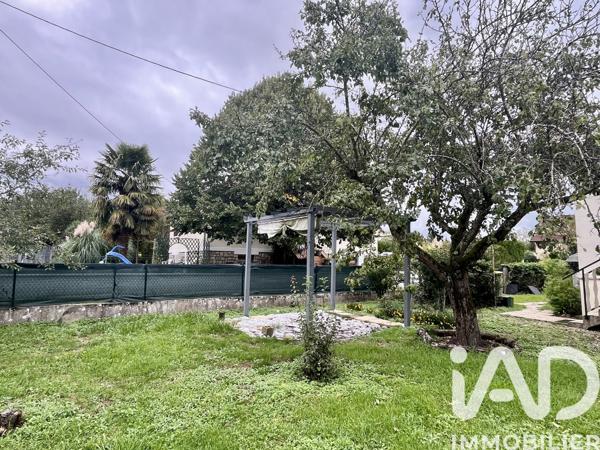 Maison à vendre 4 pièces 90 m² Saint-Léger-des-Vignes