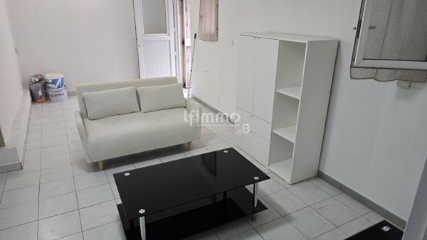 Ensemble immobilier avec parking