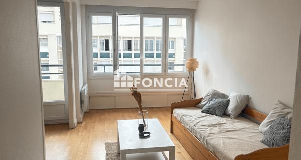 Location Appartement meublé 2 pièces 48.35 m² - Paris 75014
