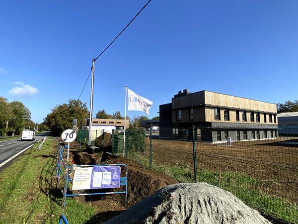 tri- EXCLUSIVITE : A VENDRE BUREAUX NEUFS 312 m2 - Axe Passant proche RAGON Treillieres
