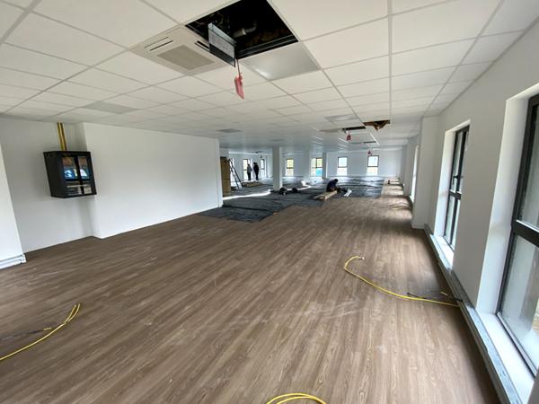 tri- EXCLUSIVITE : A VENDRE BUREAUX NEUFS 312 m2 - Axe Passant proche RAGON Treillieres