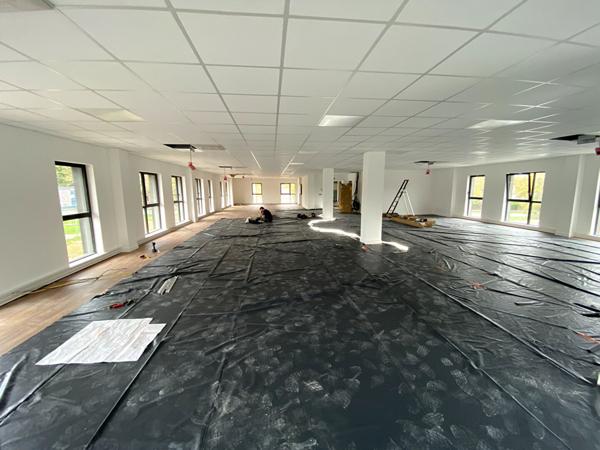 tri- EXCLUSIVITE : A VENDRE BUREAUX NEUFS 312 m2 - Axe Passant proche RAGON Treillieres