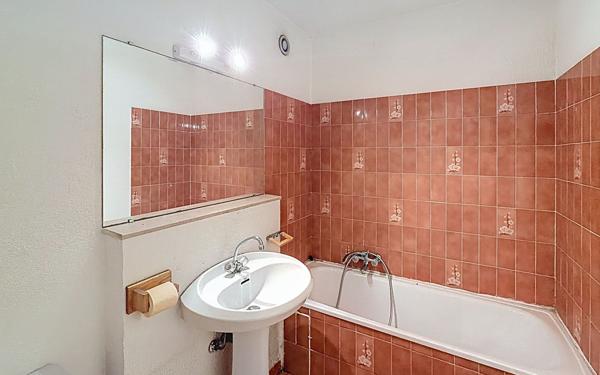 Appartement à vendre    2 pièces • 45,25 m2 Le Cannet