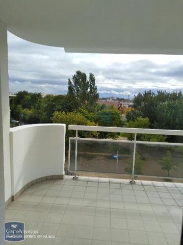 Appartement à louer 3 pièces 73.08m²