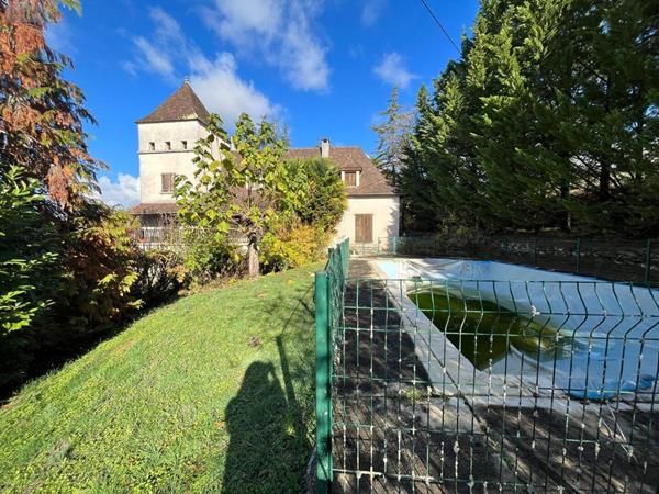 Maison à vendre à Figeac dans le Lot (46100), ref : VM463