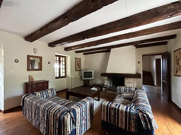 Maison à vendre à Figeac dans le Lot (46100), ref : VM463