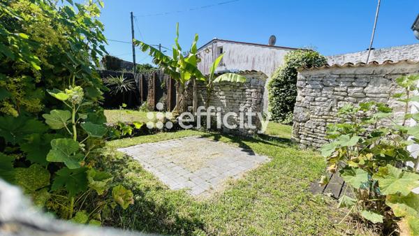 Maison
         5 pièces
        - 140 m² 292 000 € *