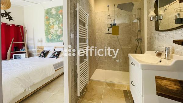 Maison
         5 pièces
        - 140 m² 292 000 € *