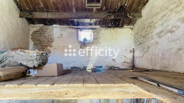 Maison
         5 pièces
        - 140 m² 292 000 € *