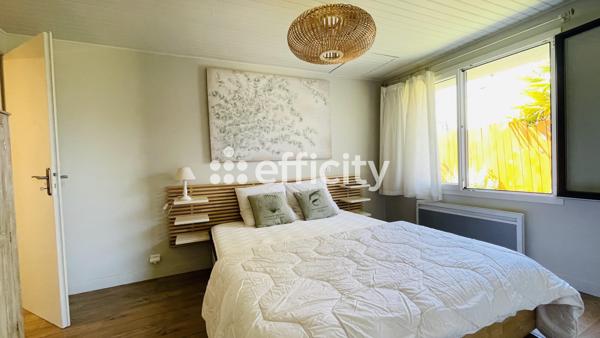 Maison
         5 pièces
        - 140 m² 292 000 € *