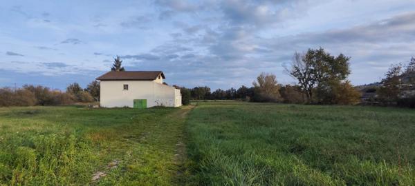 MAISON 180M2.3 CHAMBRES.SOUS SOL COMPLET.TERRAIN 2800 M2