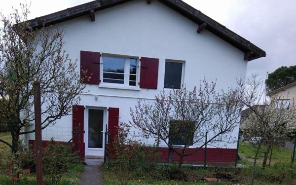 Maison à louer    3 pièces •  Castres