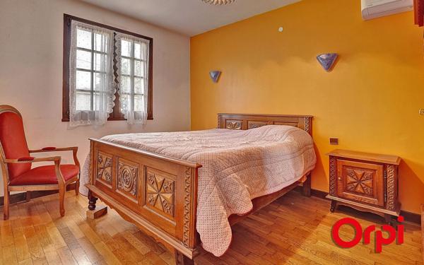 Maison à vendre    5 pièces •  Ruy