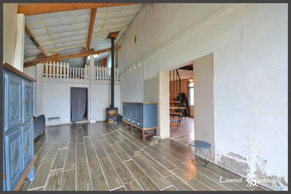 Maison 7 pièces 4 chambres en pierre Beaux volumes, grand terrain, fort potentiel à SAINT ANTOINE DE BREUILH (24)