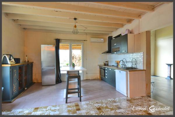 Maison 7 pièces 4 chambres en pierre Beaux volumes, grand terrain, fort potentiel à SAINT ANTOINE DE BREUILH (24)