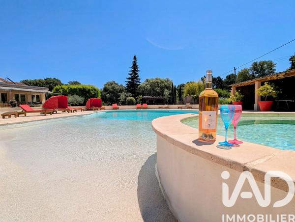 Maison à vendre 8 pièces 200 m² Carpentras