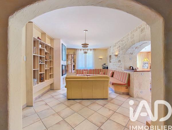 Maison à vendre 8 pièces 200 m² Carpentras