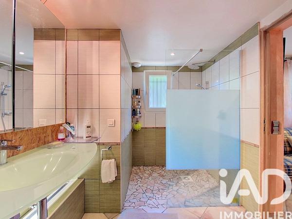 Maison à vendre 8 pièces 200 m² Carpentras