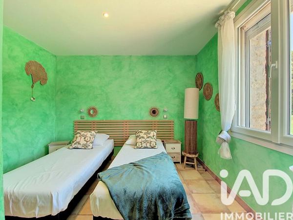 Maison à vendre 8 pièces 200 m² Carpentras