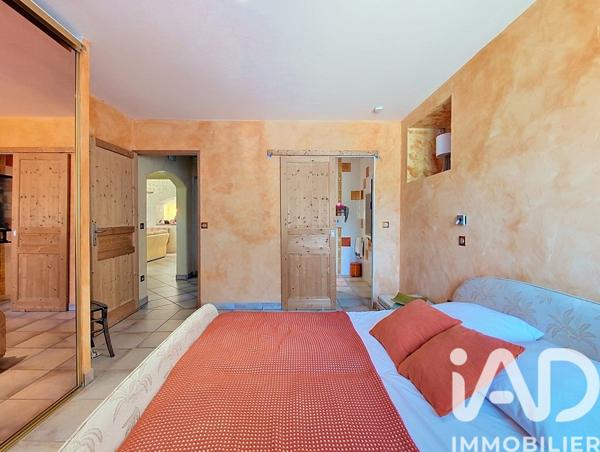 Maison à vendre 8 pièces 200 m² Carpentras