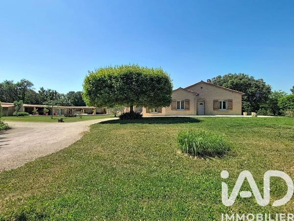 Maison à vendre 8 pièces 200 m² Carpentras
