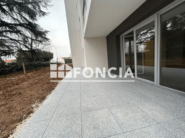 Location Appartement 3 pièces 61.55 m² - 17 RUE JEAN RICHARD BLOCH Poitiers 86000