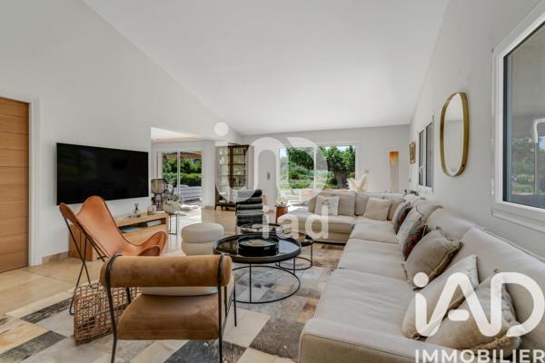 Maison à vendre 7 pièces 255 m² Grimaud