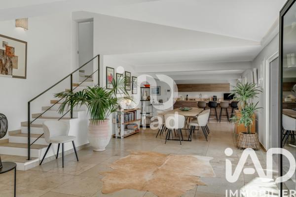 Maison à vendre 7 pièces 255 m² Grimaud