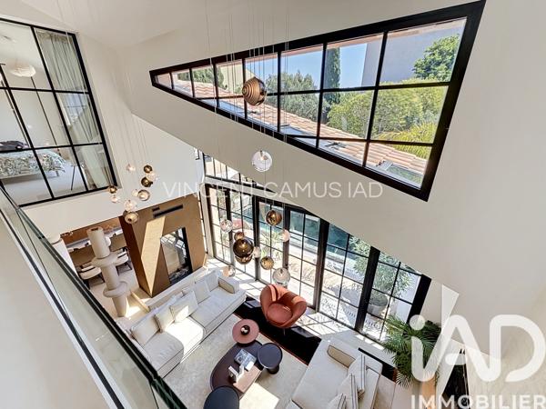Maison à vendre 6 pièces 280 m² Sanary-sur-Mer