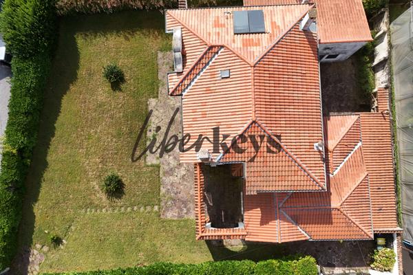 Villa de caractère 240 m² à Saint-Jean-de-Luz 