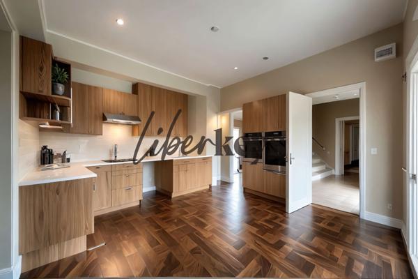 Villa de caractère 240 m² à Saint-Jean-de-Luz 