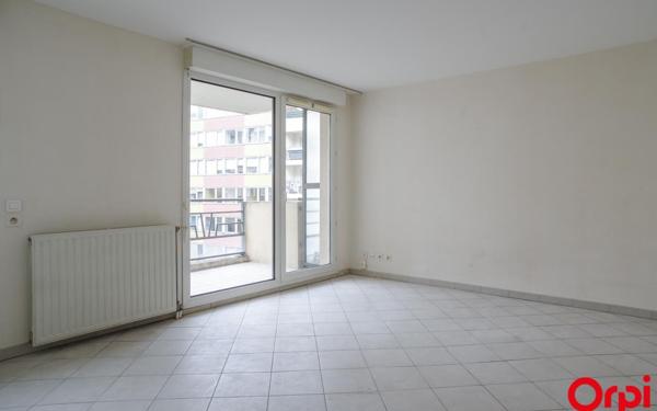 Appartement à louer    1 pièce •  Lyon 7