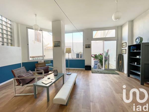 Maison 6 pièces de 240 m² à Marseille (13008)