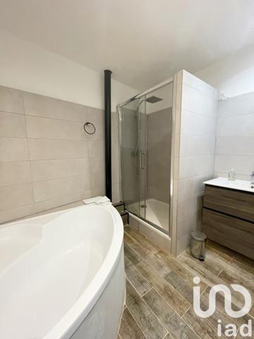 Maison 6 pièces de 240 m² à Marseille (13008)