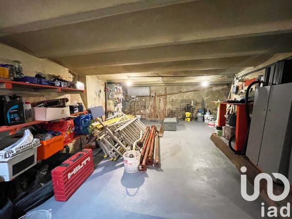 Maison 6 pièces de 240 m² à Marseille (13008)