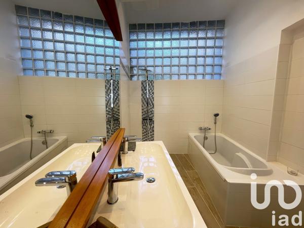 Maison 6 pièces de 240 m² à Marseille (13008)