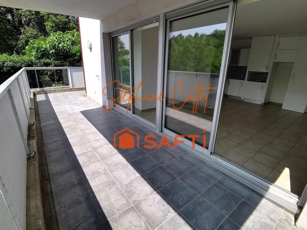 2P sur terrasse d'angle avec parking en sous-sol et cave