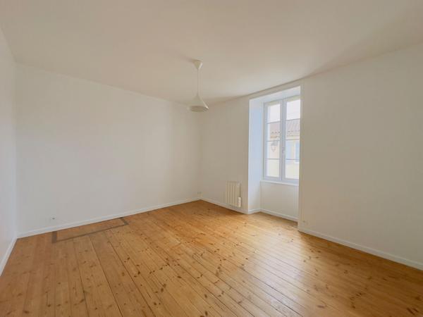 Maison La Roche Sur Yon 3 pièce(s) 77.56 m2